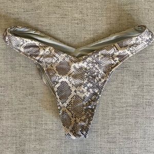 Frankie’s Bikini Bottom in Python